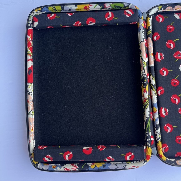 Vera Bradley - Floral Tablet Kindle iPad Case Hard Shell Poppy Field. - Picture 9 of 16